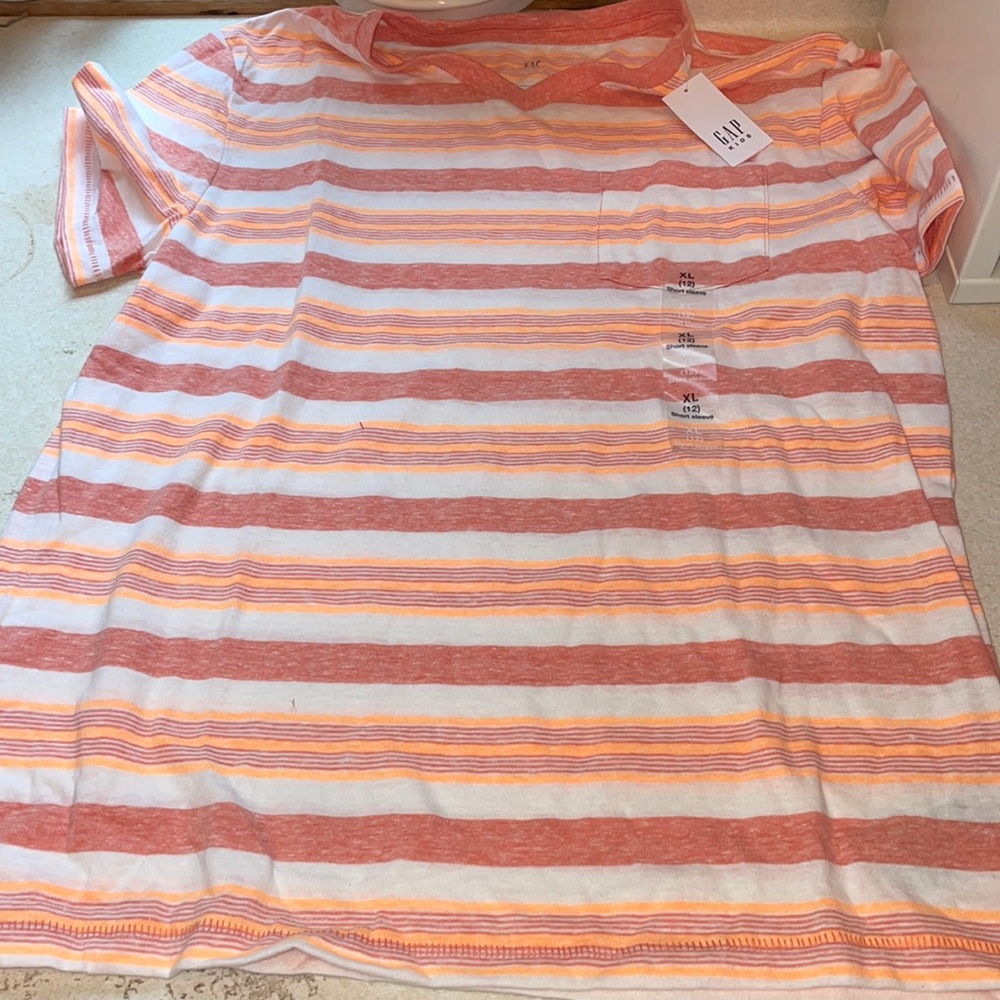 Gap kids size 10 & xl (12) avail nwt - yes